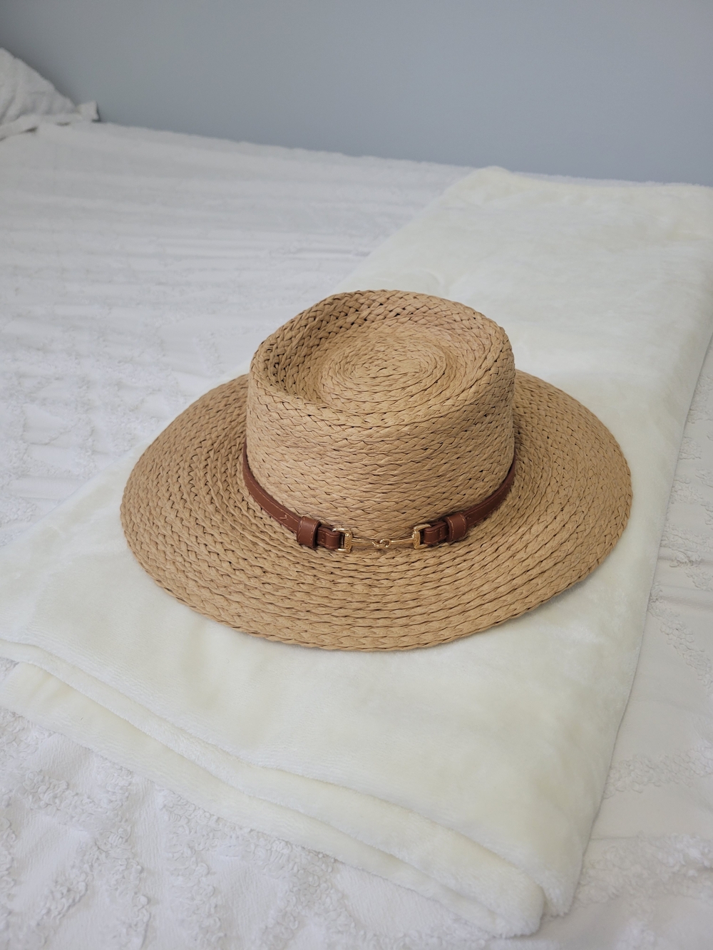 Vince Camuto Natural Straw Boater Hat with Brown Accent Band